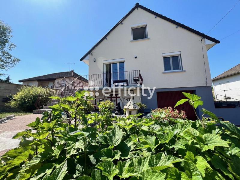 Maison - 182 m² - 7 pièces