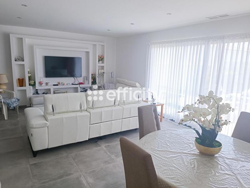 Maison - 108 m² - 5 pièces