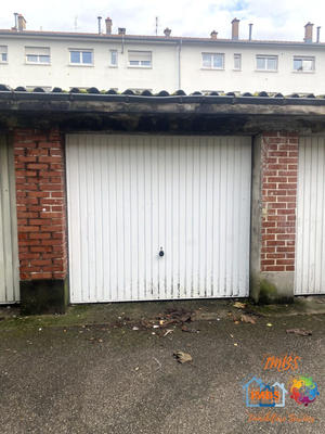 Parking / Garage - 15 m²