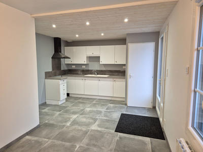 Maison - 96 m² - 4 pièces