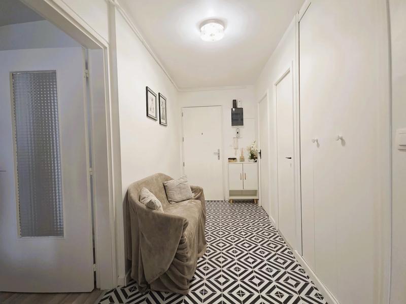 Appartement - 82 m² - 4 pièces