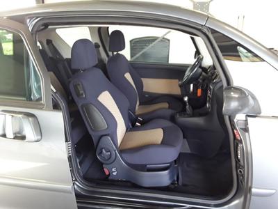 Peugeot 1007 1.4 Hdi 70 Cv Sporty