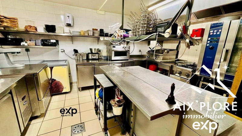 Fonds de commerce - 273 m²