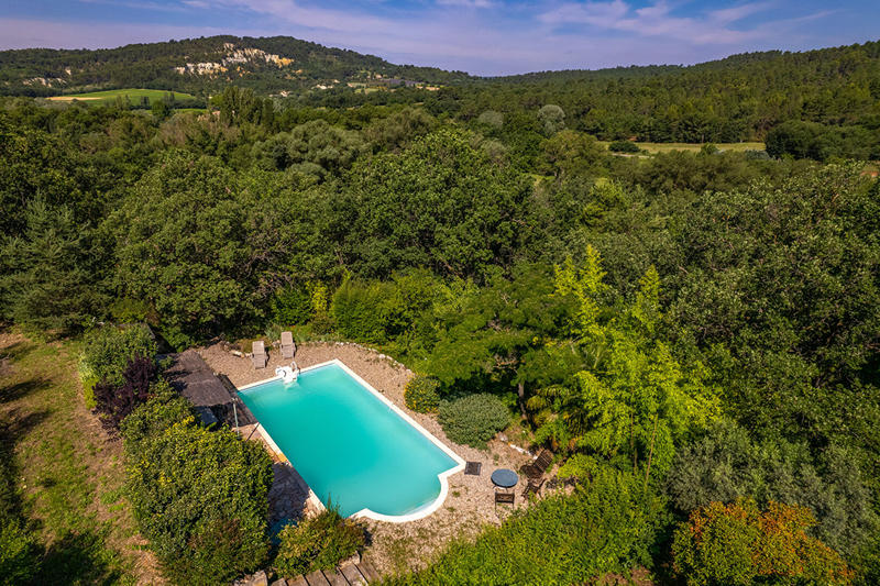 Maison - 427 m² - 10 pièces