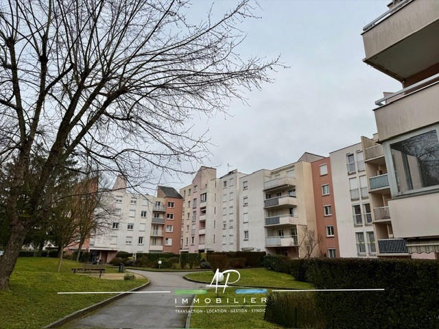 Appartement - 76 m² - 3 pièces