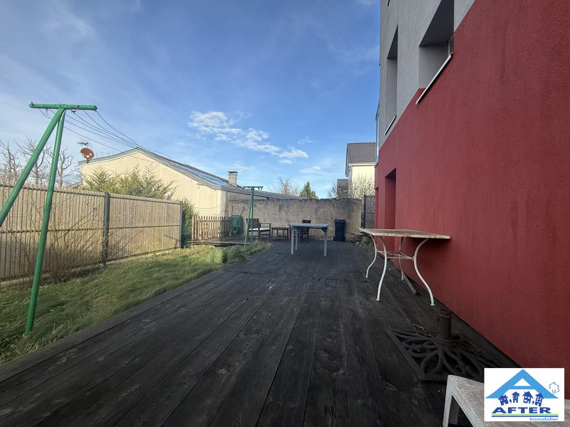 Maison - 145 m² - 8 pièces