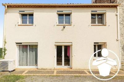 Maison - 93 m² - 4 pièces