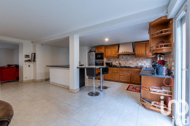 Maison - 190 m² - 7 pièces