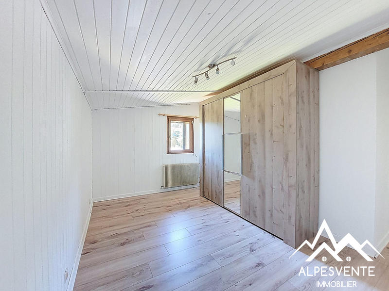 Appartement - 75 m² - 4 pièces