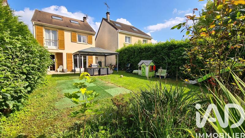 Maison - 106 m² - 6 pièces