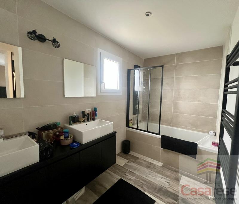 Maison - 145 m² - 7 pièces