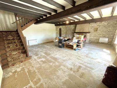 Maison - 148 m² - 6 pièces