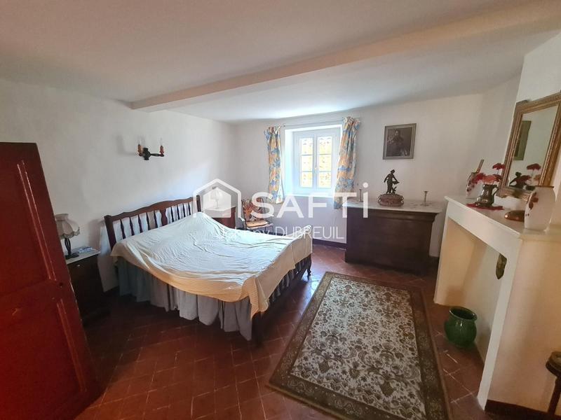 Maison de village - 100 m² - 4 pièces