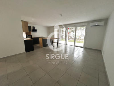 Appartement - 84 m² - 4 pièces