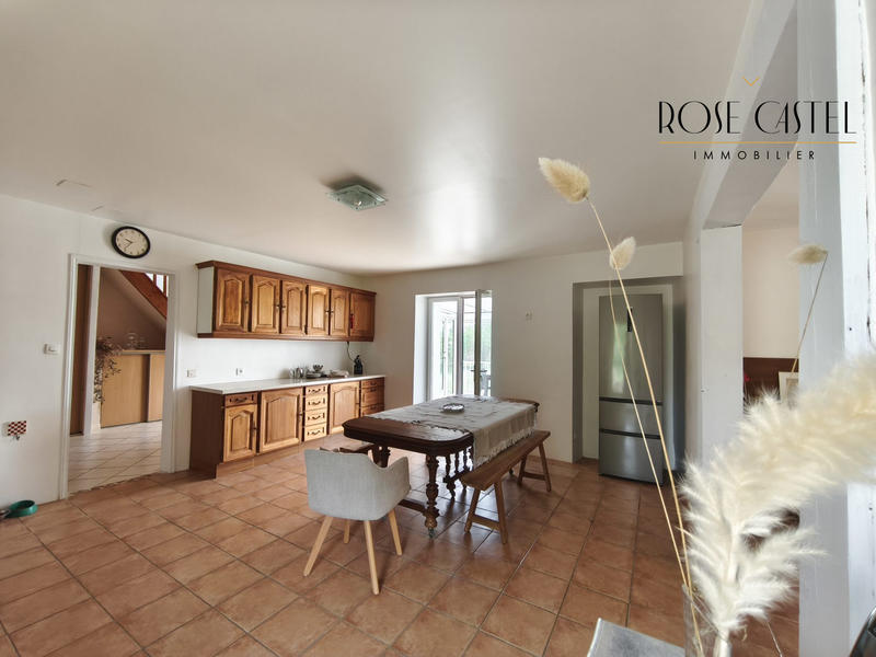 Maison - 200 m² - 7 pièces