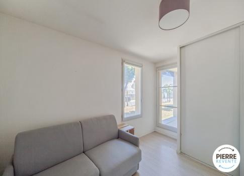 Studio - 24 m² - 1 pièce