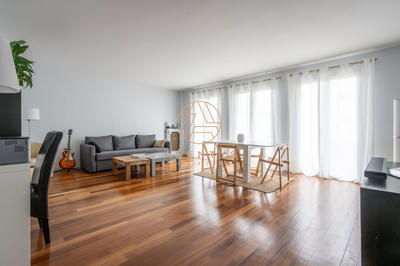 Appartement - 75 m² - 3 pièces