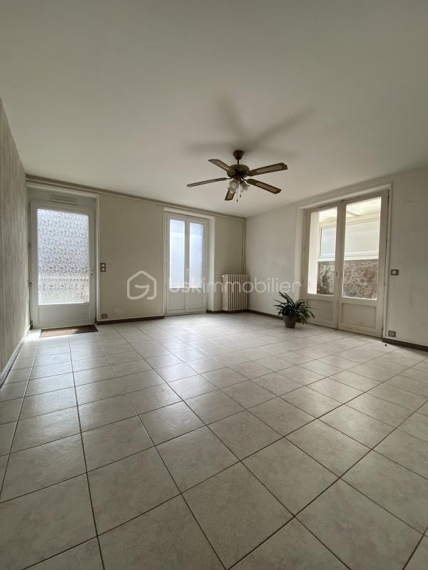 Appartement - 57 m² - 4 pièces