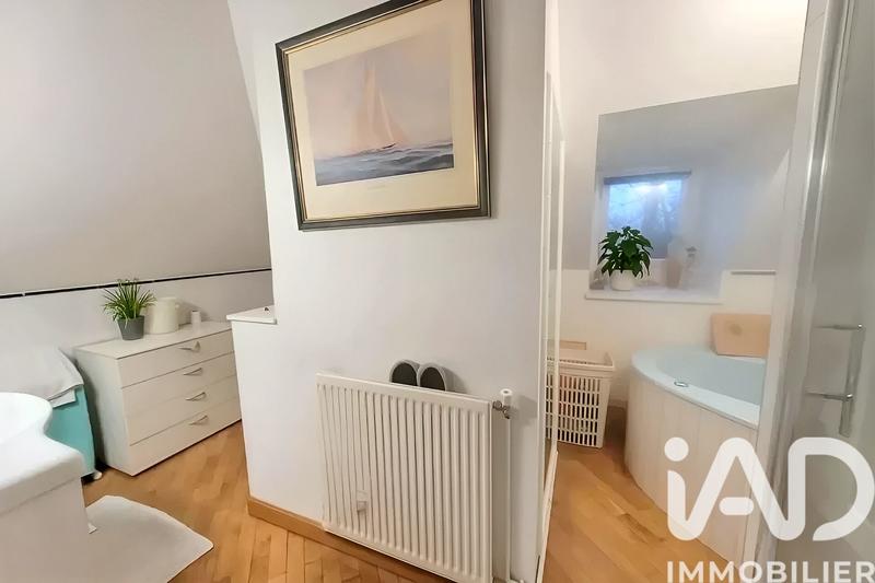 Maison - 156 m² - 5 pièces