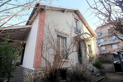 Maison - 105 m² - 6 pièces