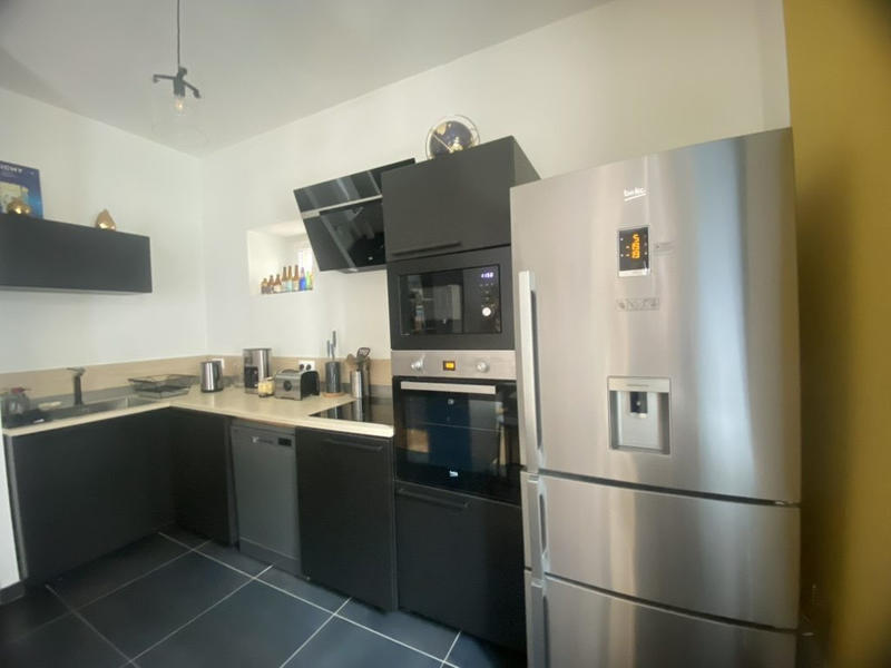 Appartement - 85 m² - 4 pièces