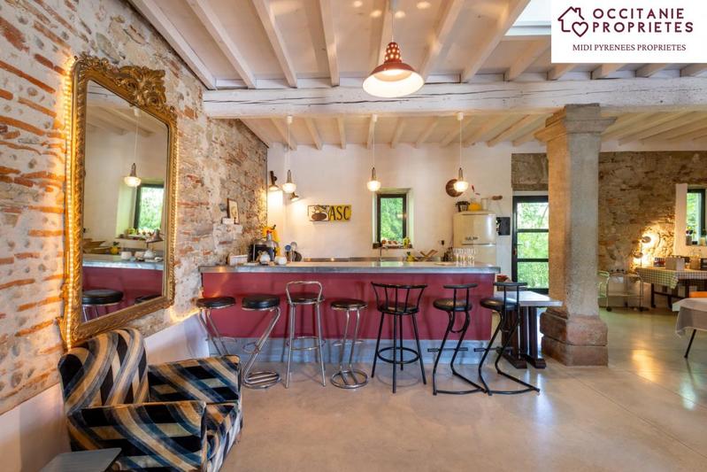 Maison de maîtres - 900 m² - 26 pièces