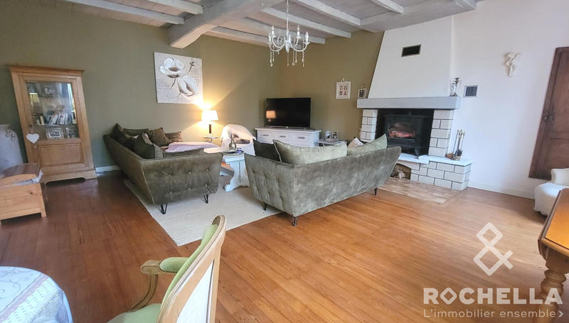 Maison ancienne - 532 m² - 19 pièces