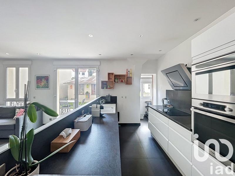 Appartement - 102 m² - 5 pièces