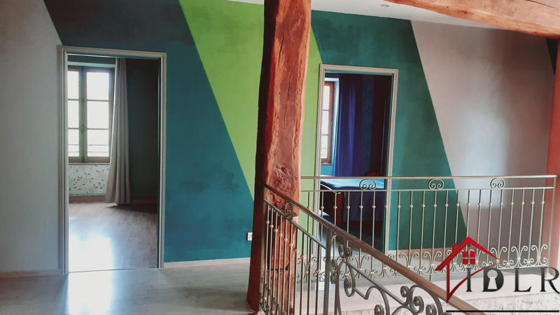 Maison de village - 220 m² - 7 pièces