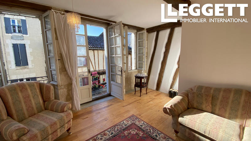 Maison - 227 m² - 7 pièces