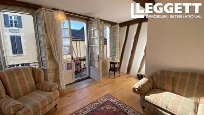 Maison - 227 m² - 7 pièces