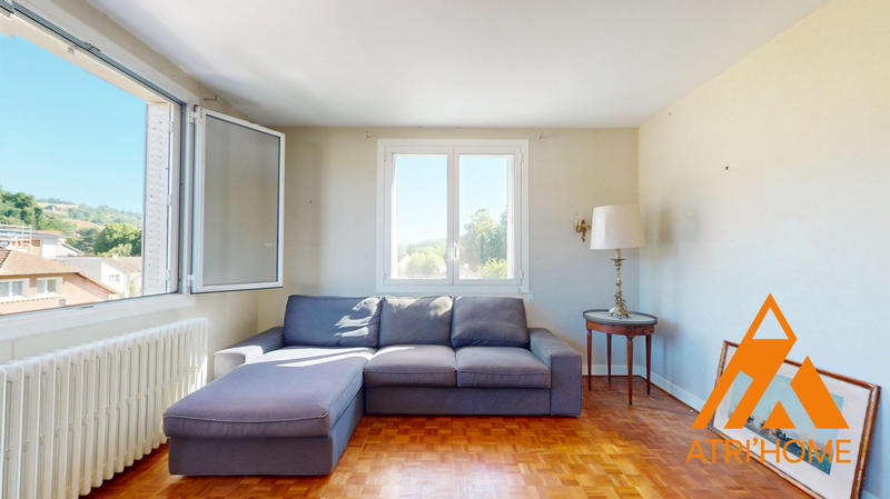 Appartement - 92 m² - 4 pièces