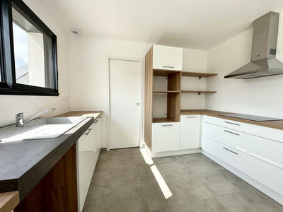 Maison - 107 m² - 5 pièces