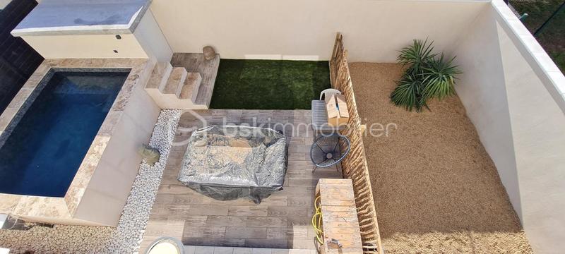 Maison - 85 m² - 6 pièces