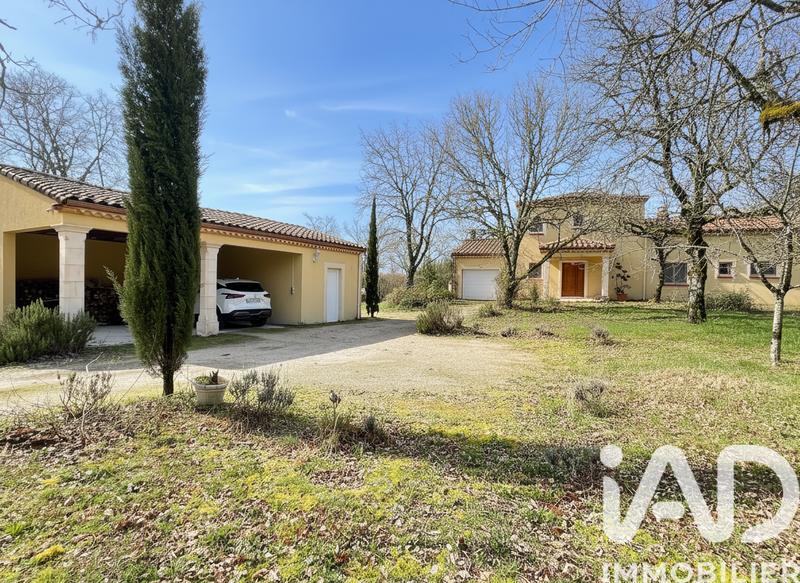Maison - 168 m² - 5 pièces