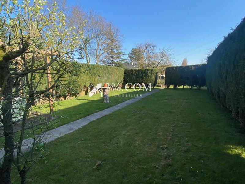 Maison - 137 m² - 6 pièces