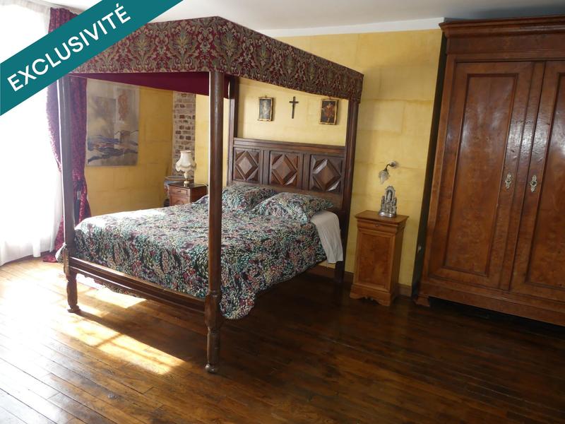 Maison - 363 m² - 10 pièces