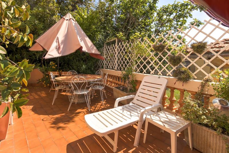 Maison - 255 m² - 6 pièces