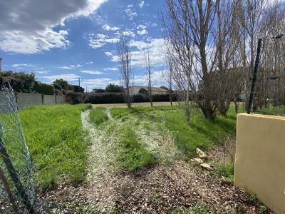 Terrain constructible - 658 m²