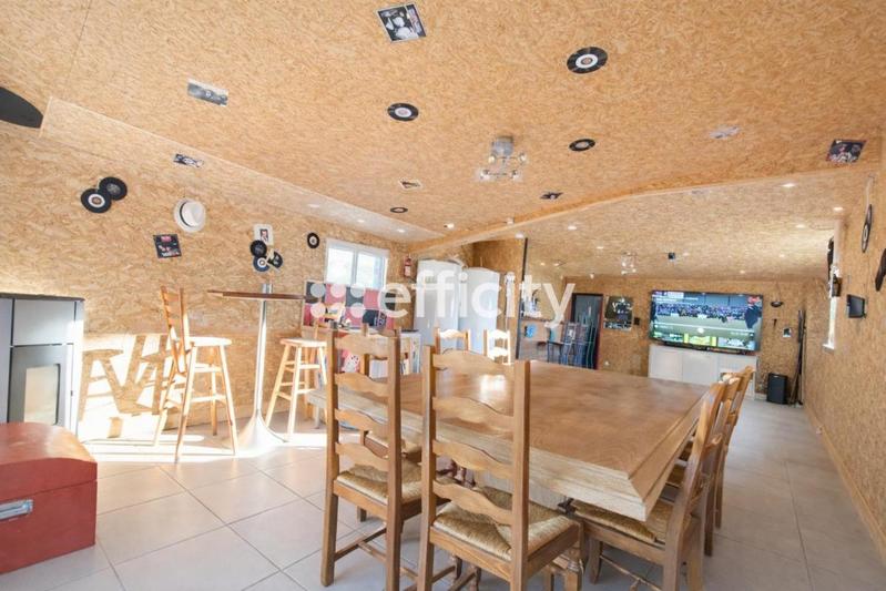 Longère - 266 m² - 12 pièces