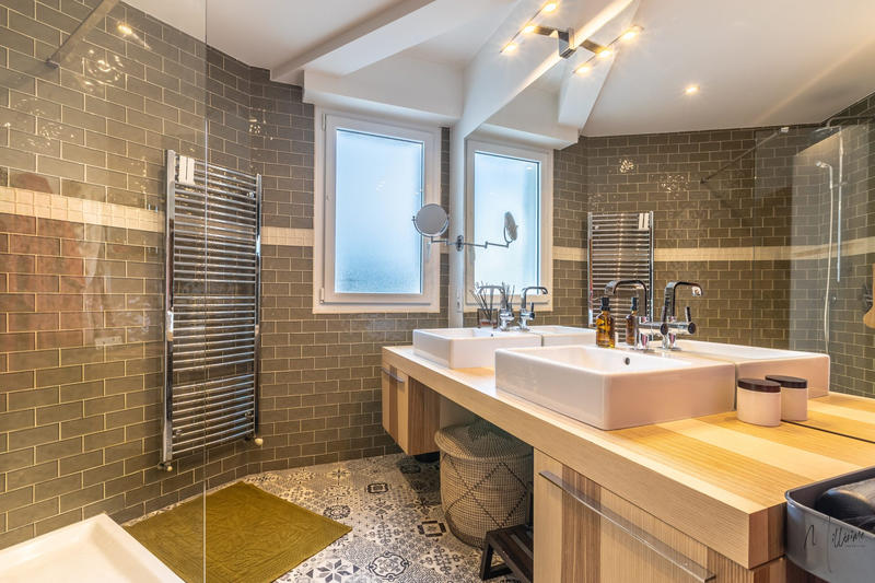 Appartement - 135 m² - 4 pièces