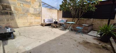 Maison - 122 m² - 5 pièces