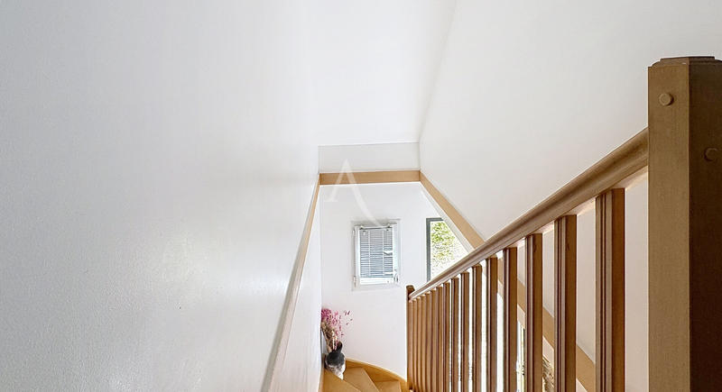 Maison - 112 m² - 6 pièces