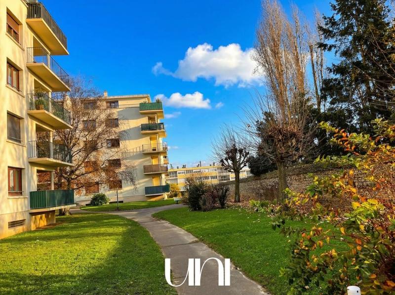 Appartement - 63 m² - 2 pièces