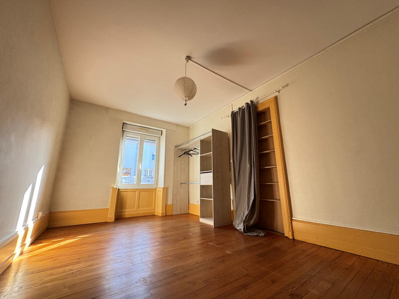 Appartement - 79 m² - 4 pièces