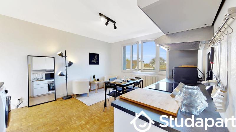 Chambre - 12 m² - 1 pièce