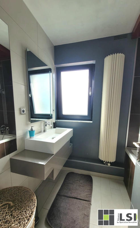 Maison contemporaine - 165 m² - 10 pièces