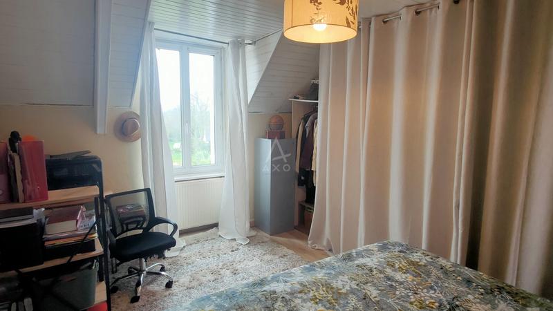 Maison - 93 m² - 5 pièces