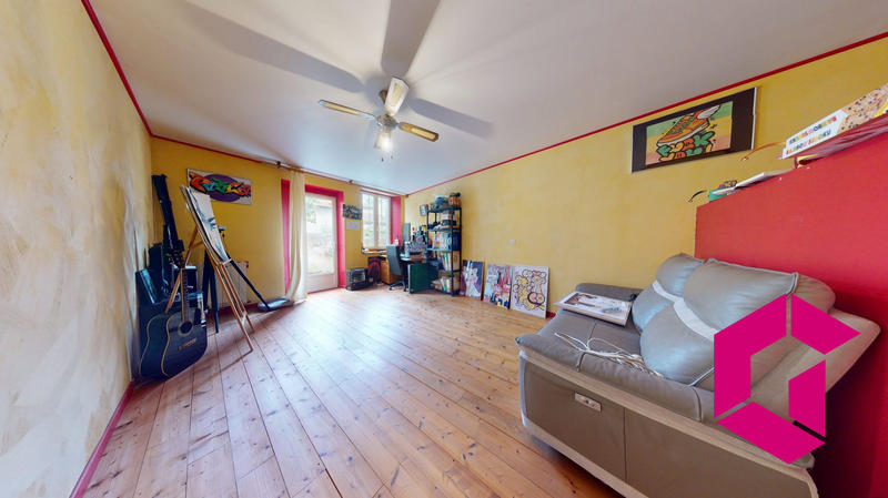 Maison ancienne - 194 m² - 6 pièces