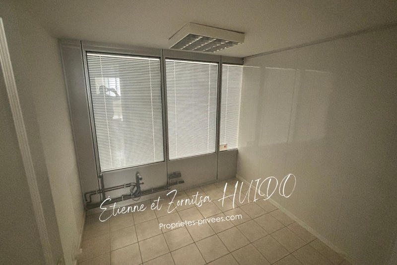 Immeuble - 146 m² - 7 pièces